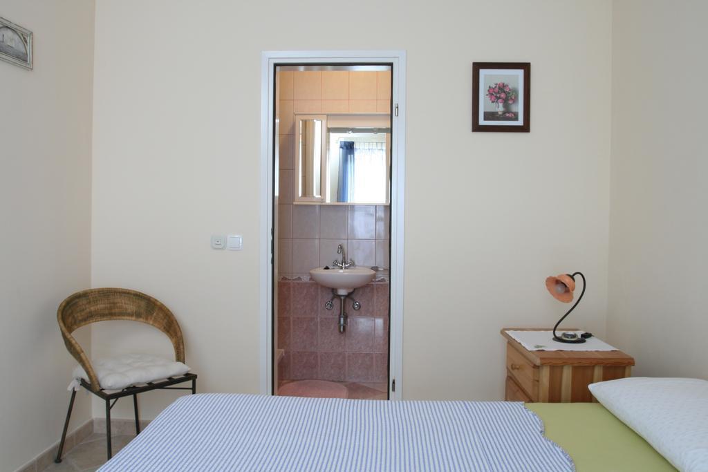 Apartment Parlov Rogoznica  Chambre photo