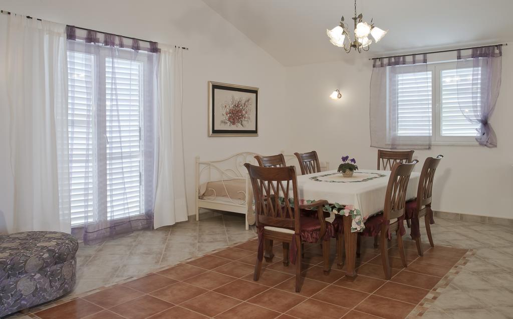 Apartment Parlov Rogoznica  Chambre photo